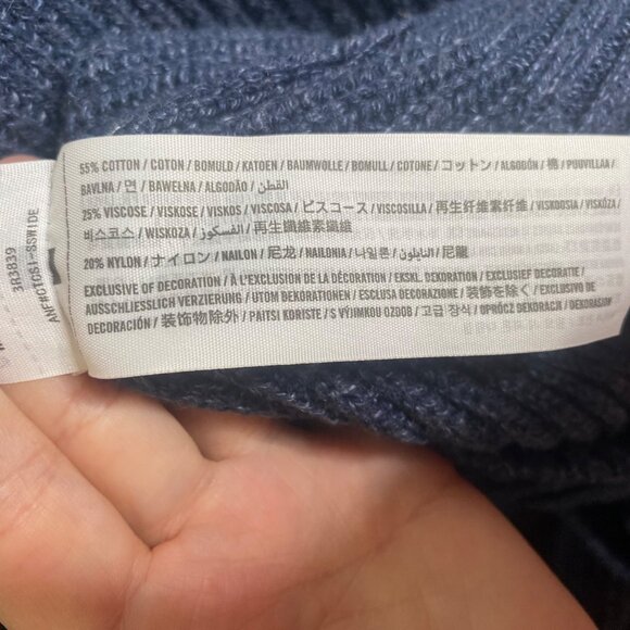 Hollister Cardigan Sweater Womens L Blue Button-Up Cotton Blend Preppy Grandmaco - Picture 6 of 10